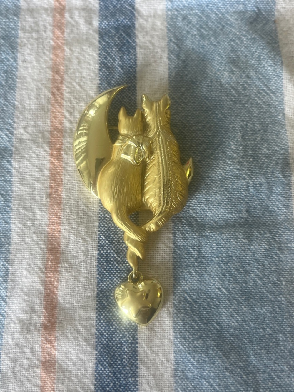 Gold Cat Duo Moon Pendant Brooch - vintage